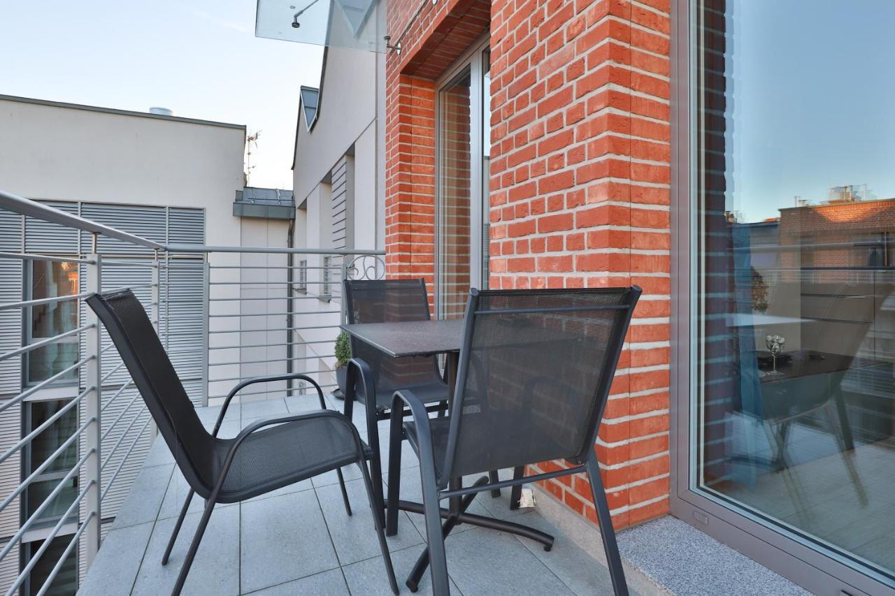 Platinum Tartaczna Apartments By Noclegi Renters Gdańsk Kültér fotó